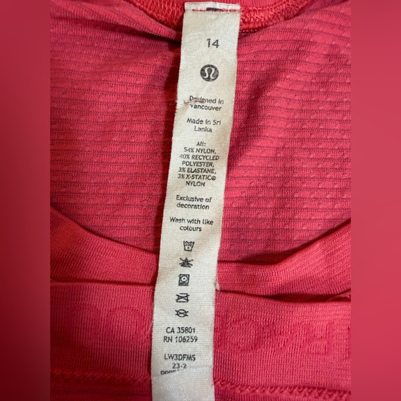 lululemon athletica Short Sleeve Performance Tee - Hot Pink - Picture 3 of 3